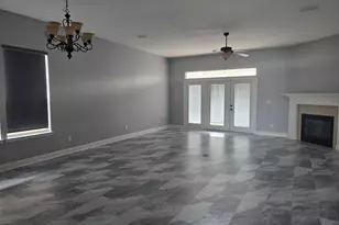 1542 Venice Ave, Fort Walton Beach, FL 32547 - Photo 3