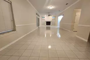 2421 Rocky Shores Dr, Niceville, FL 32578 - Photo 3