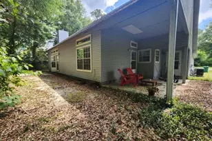 2421 Rocky Shores Dr, Niceville, FL 32578 - Photo 19