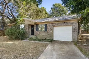 1710 26th St, Niceville, FL 32578 - Photo 3