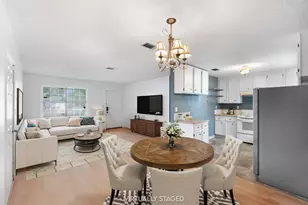 1710 26th St, Niceville, FL 32578 - Photo 9