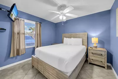 676 Santa Rosa Boulevard #1K, Fort Walton Beach, FL 32548 - Photo 5