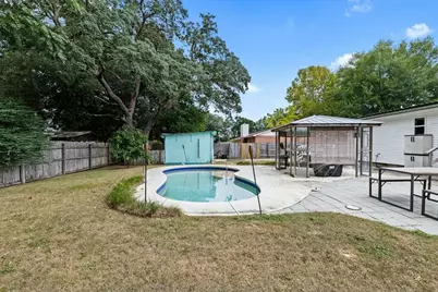 440 Muskegon Avenue, Valparaiso, FL 32580 - Photo 33