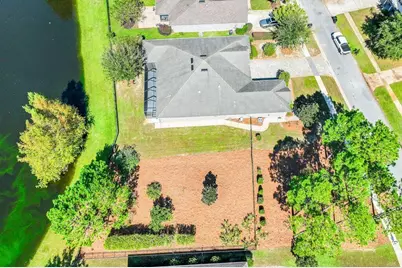 320 Symphony Way, Freeport, FL 32439 - Photo 5
