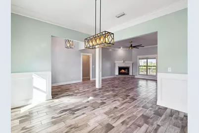559 Coastal Breeze Drive, Freeport, FL 32439 - Photo 9