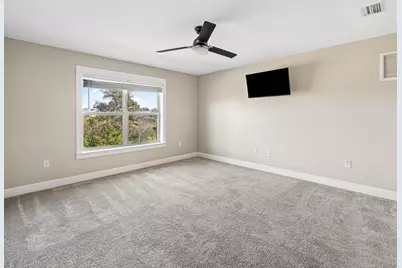 559 Coastal Breeze Drive, Freeport, FL 32439 - Photo 29