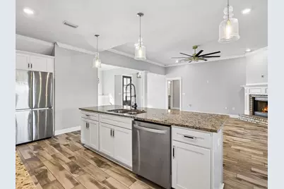 559 Coastal Breeze Drive, Freeport, FL 32439 - Photo 13
