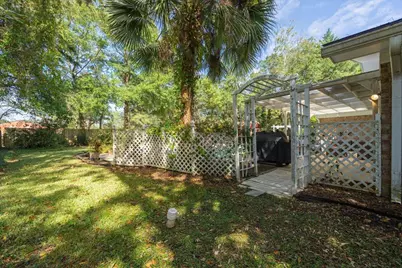 629 NE Merioneth Drive, Fort Walton Beach, FL 32547 - Photo 47