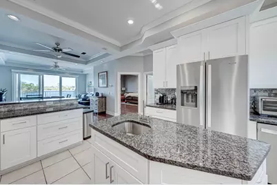 644 Florida Avenue #UNIT E, Panama City, FL 32401 - Photo 9
