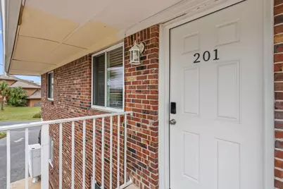 315 Bream Avenue #UNIT 201, Fort Walton Beach, FL 32548 - Photo 3