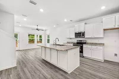 299 S Marsh Landing, Freeport, FL 32439 - Photo 7