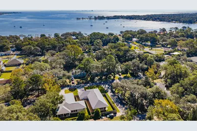 236 NE Greenbrier Circle, Fort Walton Beach, FL 32547 - Photo 65