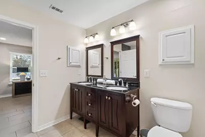 710 Marsh Harbor Drive, Mary Esther, FL 32569 - Photo 13