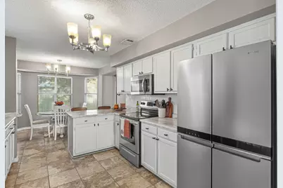 449 Bridgewater Court, Mary Esther, FL 32569 - Photo 13