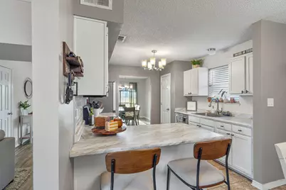 449 Bridgewater Court, Mary Esther, FL 32569 - Photo 11