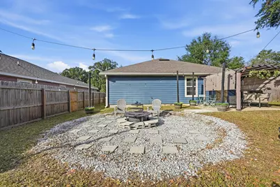 250 W North Avenue, Crestview, FL 32536 - Photo 25