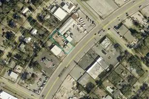 528 NE Eglin Pkwy, Fort Walton Beach, FL 32547 - Photo 1