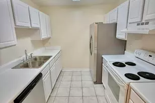 957 Tray, Fort Walton Beach, FL 32547 - Photo 9