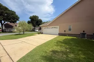 1195 Cathridge Trce, Fort Walton Beach, FL 32547 - Photo 47