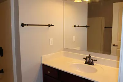 108 Hawkins Road #UNIT B, Fort Walton Beach, FL 32547 - Photo 13