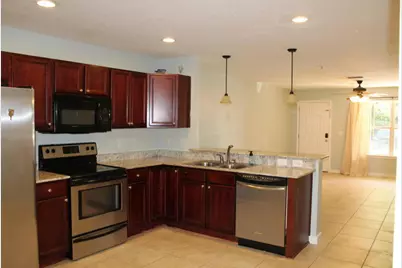 108 Hawkins Road #UNIT B, Fort Walton Beach, FL 32547 - Photo 7