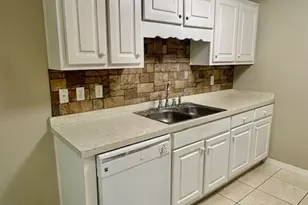 29 E Ln Dr, Mary Esther, FL 32569 - Photo 7