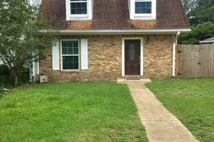 328 Davenport Rd, Fort Walton Beach, FL 32547 - Photo 1