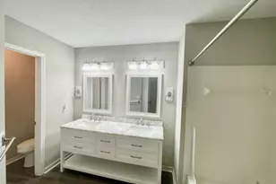 815 Boulevard De L'Orleans, Mary Esther, FL 32569 - Photo 17