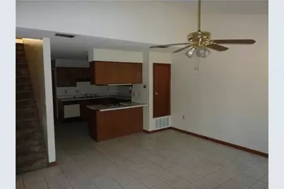 136 SE Alder Avenue, Fort Walton Beach, FL 32548 - Photo 3