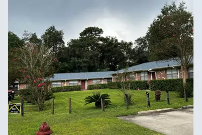 545 Hickory Avenue #B, Niceville, FL 32578 - Photo 13