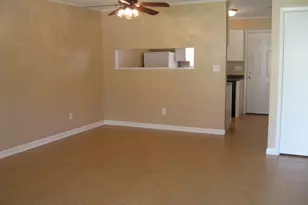 545 Hickory Ave, Niceville, FL 32578 - Photo 5