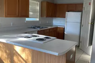 587 Florosa Ct, Mary Esther, FL 32569 - Photo 3