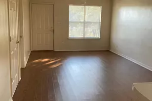 587 Florosa Ct, Mary Esther, FL 32569 - Photo 1