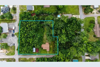 42 John Adams Street, Freeport, FL 32439 - Photo 5