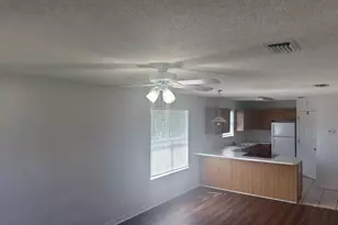 567 Florosa Ct, Mary Esther, FL 32569 - Photo 3