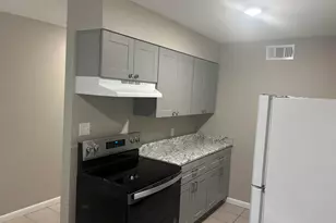 210 Pelham Road, Fort Walton Beach, FL 32547 - Photo 9