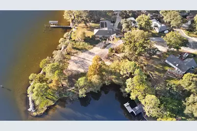 404 Seville Circle, Niceville, FL 32578 - Photo 27