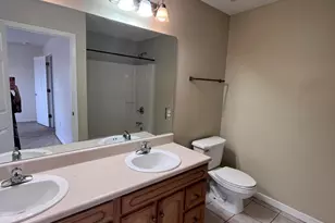 211 Johnson Ct, Crestview, FL 32536 - Photo 5