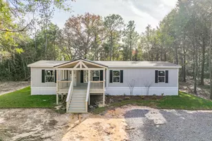 81 Lee Ann Ln, Defuniak Springs, FL 32433 - Photo 1