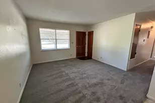 205 Powell Dr, Crestview, FL 32536 - Photo 3