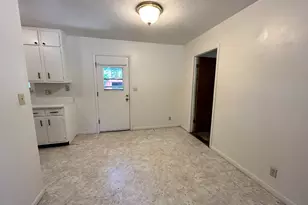 205 Powell Dr, Crestview, FL 32536 - Photo 5