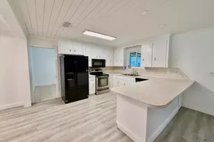 203 Hastings Ct, Fort Walton Beach, FL 32547 - Photo 11