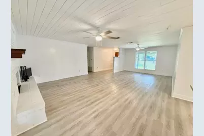 203 Hastings Court, Fort Walton Beach, FL 32547 - Photo 7