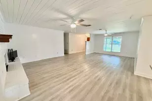 203 Hastings Ct, Fort Walton Beach, FL 32547 - Photo 7