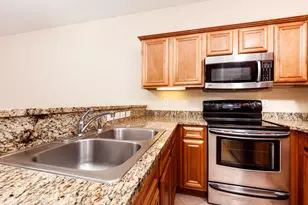 862 Fairview Dr, Fort Walton Beach, FL 32547 - Photo 1