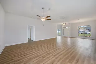 2107 Queen St, Crestview, FL 32536 - Photo 11