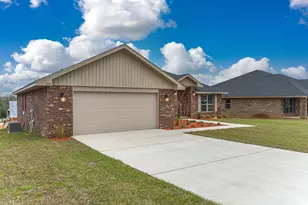 2107 Queen St, Crestview, FL 32536 - Photo 3