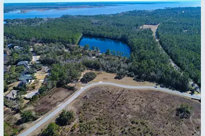 27C Old Bay Pointe Plantation, Milton, FL 32583 - Photo 13