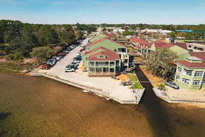 348 SW Miracle Strip Parkway #16A, Fort Walton Beach, FL 32548 - Photo 1