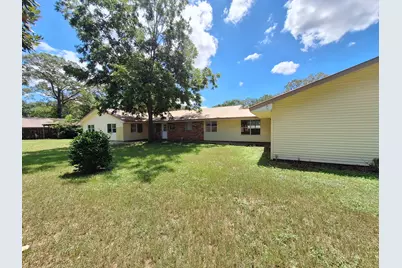 131 Phillips Drive, Crestview, FL 32536 - Photo 5